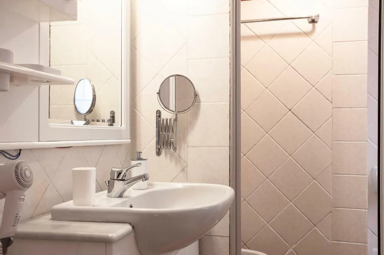 Liberty House Apartment Rome 0*,